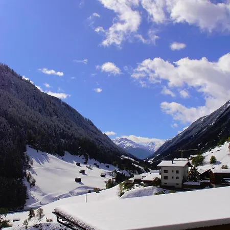 Apartment Michaela *